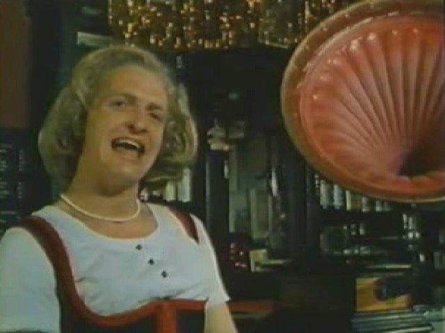 Кадр из фильма Я сам себе жена / Ich bin meine eigene Frau (1992)
