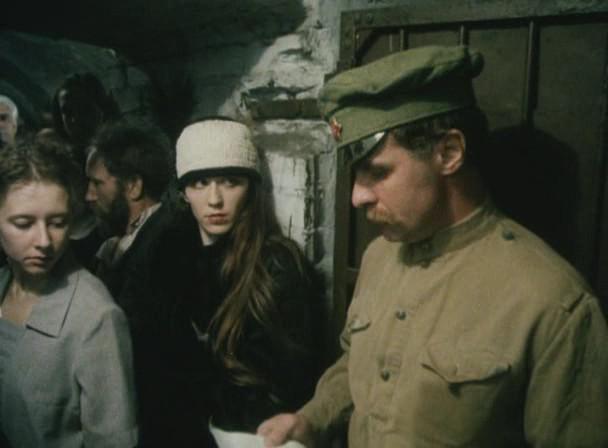 Кадр из фильма Чекист (1992)