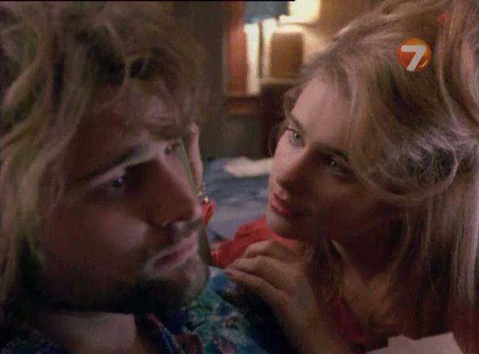 Кадр из фильма Спаси меня / Rescue Me (1992)