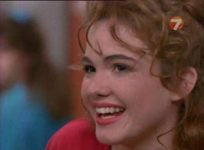 Кадр из фильма Спаси меня / Rescue Me (1992)