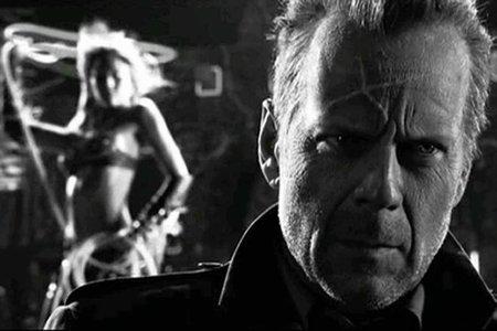 Кадр из фильма Город грехов / Sin City (2005)