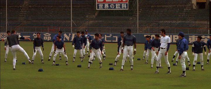 Кадр из фильма Мистер Бейсбол / Mr. Baseball (1992)