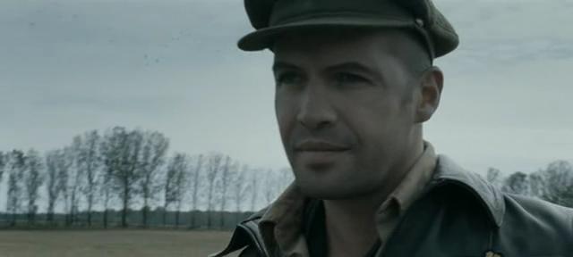 Кадр из фильма Последняя высадка / The Last Drop (2005)