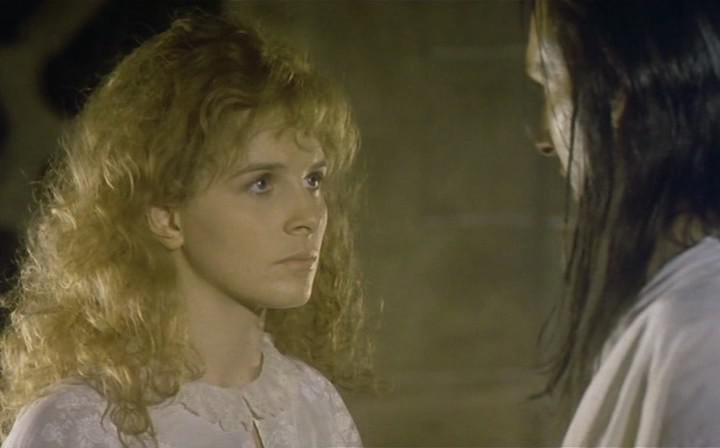 Кадр из фильма Грозовой перевал / Wuthering Heights (1992)