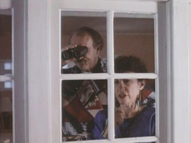 Кадр из фильма Вот такие соседи / There Goes the Neighborhood (1992)