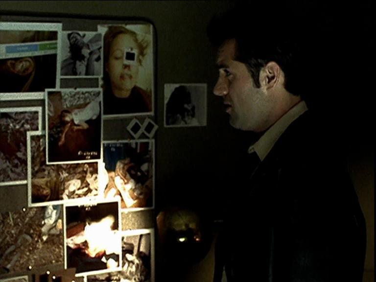 Кадр из фильма Охота на призраков / Chasing Ghosts (2005)