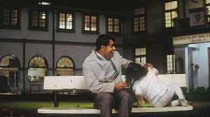 Кадры из фильма Любовь творит чудеса / Main Aisa Hi Hoon (2005)
