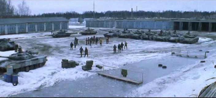 Кадр из фильма Лаки. Не время для любви / Lucky: No Time for Love (2005)