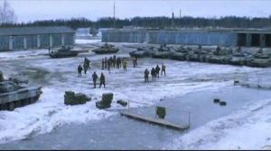 Кадры из фильма Лаки. Не время для любви / Lucky: No Time for Love (2005)