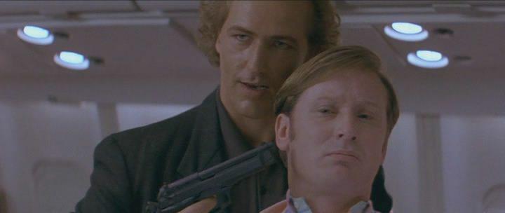 Кадр из фильма Пассажир 57 / Passenger 57 (1992)