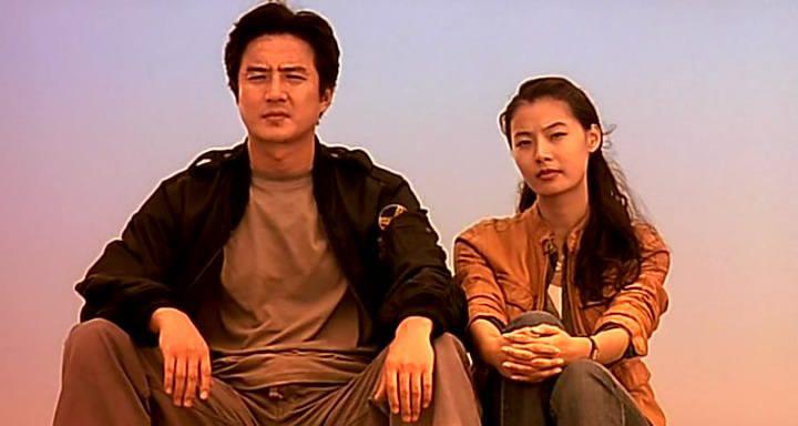 Кадр из фильма Близнецы / Yeokjeon-ui myeongsu (2005)
