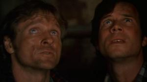 Кадры из фильма Нарушение территории / Trespass (1992)