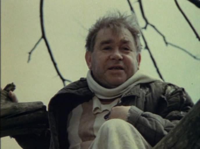 Кадр из фильма Пистолет с глушителем (1993)