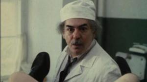 Кадры из фильма Пистолет с глушителем (1993)