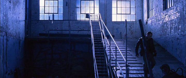 Кадр из фильма Холод и тьма / Cold and Dark (2005)