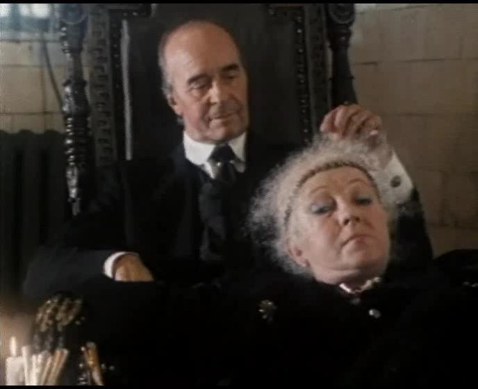 Кадр из фильма Мне скучно, бес (1993)