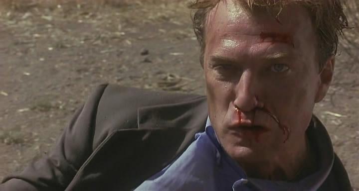 Кадр из фильма Некуда бежать / Nowhere to Run (1993)