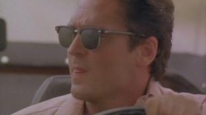 Кадры из фильма Впереди одни неприятности / Trouble bound (1993)
