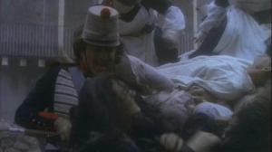 Кадры из фильма Воробей / Storia di una capinera (1993)