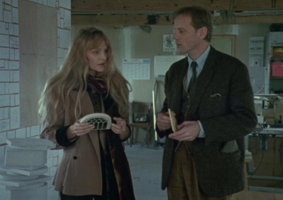 Кадр из фильма Дерево, мэр и медиатека / L'arbre, le maire et la médiathèque (1993)