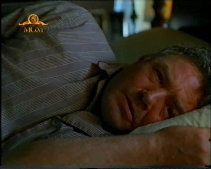 Кадр из фильма Богатство в Любви / Stuck in Love (1993)