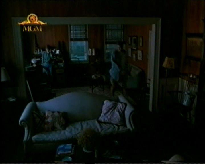 Кадр из фильма Богатство в Любви / Stuck in Love (1993)