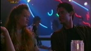 Кадры из фильма Богатство в Любви / Stuck in Love (1993)