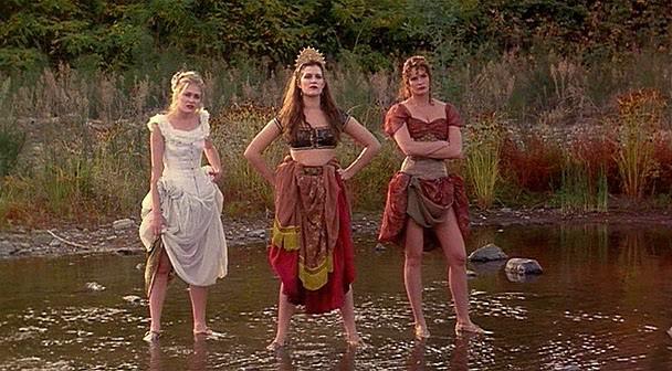 Кадр из фильма Сирены / Sirens (1993)