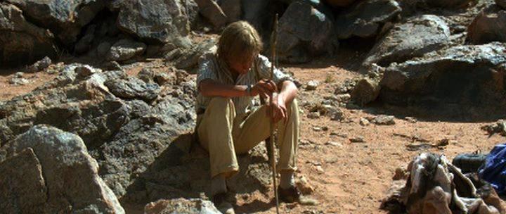 Кадр из фильма В плену песков / A Far Off Place (1993)