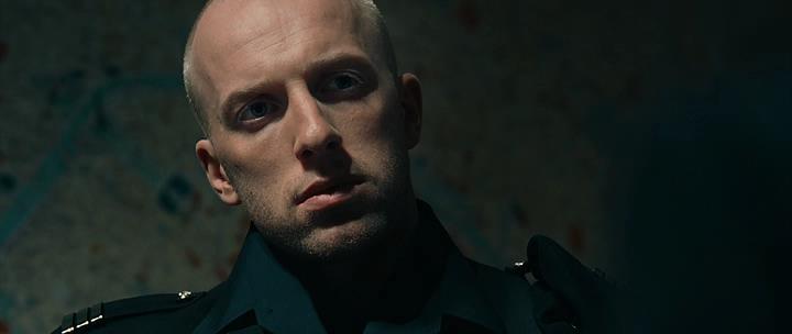 Кадр из фильма 13-й район / Banlieue 13 (2005)