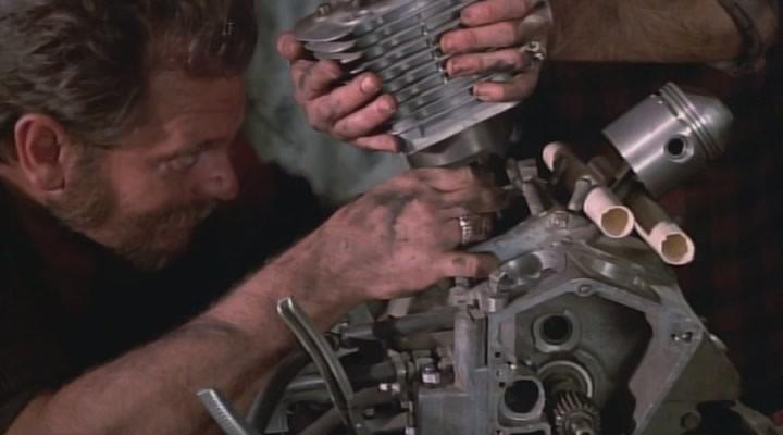 Кадр из фильма За пределами закона / Beyond the Law (1993)