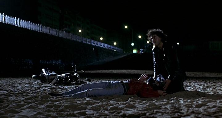 Кадр из фильма Рыжая белка / La ardilla roja (1993)
