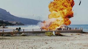 Кадры из фильма Охрана / La scorta (1993)