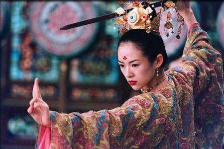 Кадр из фильма Дом летающих кинжалов / Shi mian mai fu (2005)