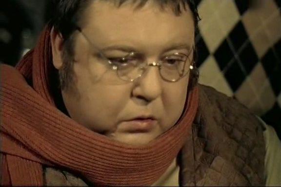 Кадр из фильма 12 стульев (2005)