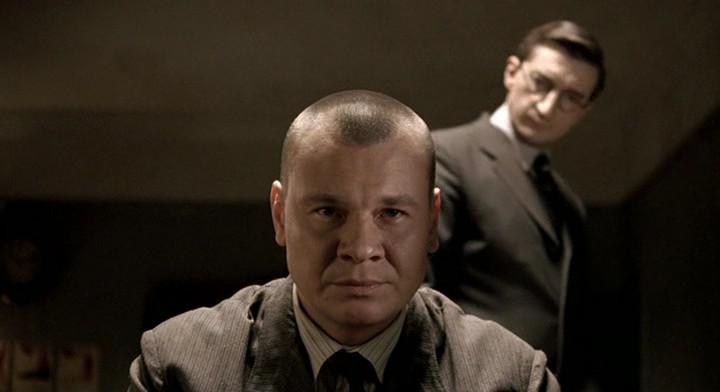 Кадр из фильма Казароза / 16+ (2005)