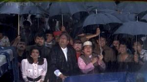 Кадры из фильма Цветок и пламя / Phool Aur Angaar (1993)