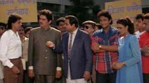 Кадры из фильма Цветок и пламя / Phool Aur Angaar (1993)