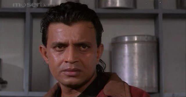 Кадр из фильма Цветок и пламя / Phool Aur Angaar (1993)