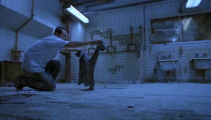 Кадр из фильма Пила: Гексалогия / Saw (2004)
