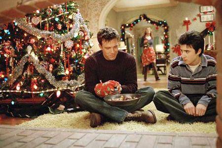 Кадр из фильма Пережить Рождество / Surviving Christmas (2004)