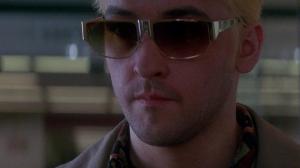 Кадры из фильма Бесплатные деньги / Money for Nothing (1993)