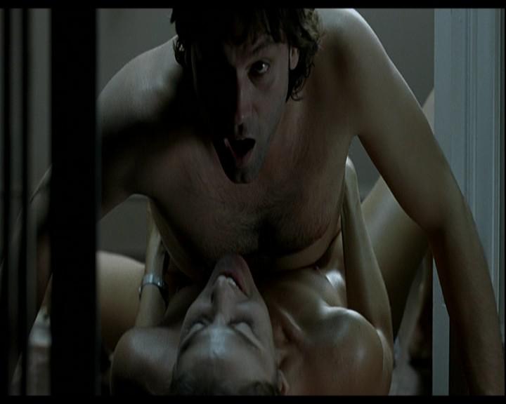 Кадр из фильма Незваный гость / El habitante incierto (2004)