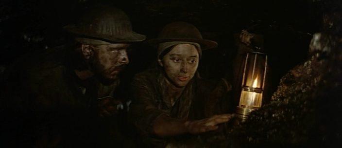 Кадр из фильма Жерминаль / Germinal (1993)