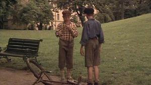 Кадры из фильма Рогатка / Kådisbellan (1993)