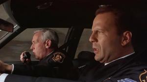 Кадры из фильма На расстоянии удара / Striking Distance (1993)