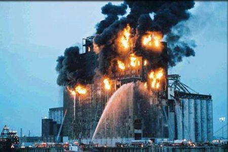 Кадр из фильма Команда 49: Огненная лестница / Ladder 49 (2004)