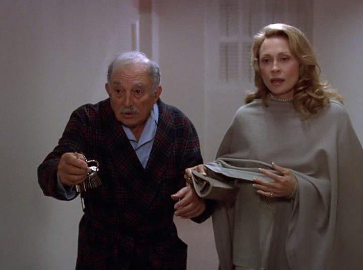 Кадр из фильма Коломбо: Все поставлено на карту / Columbo: It's All in the Game (1993)