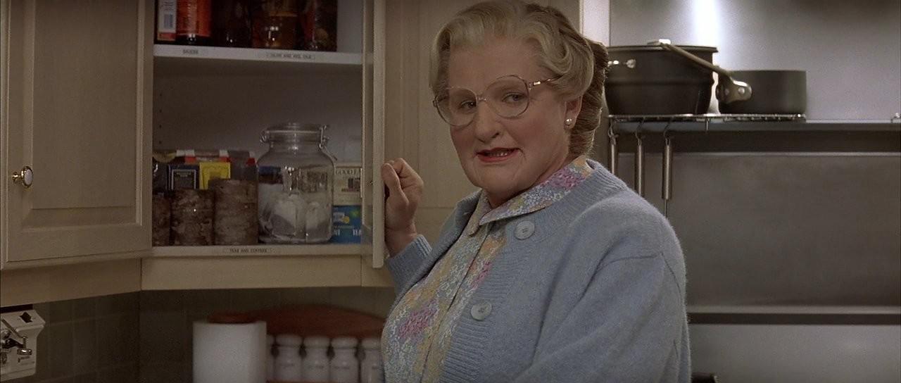 Кадр из фильма Миссис Даутфайр / Mrs. Doubtfire (1993)