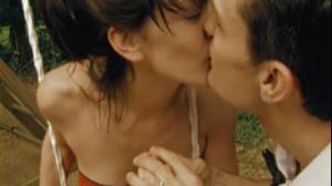 Кадры из фильма Медовый месяц зомби / Zombie Honeymoon (2004)
